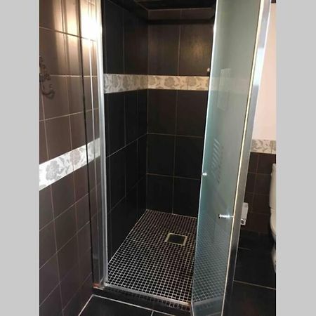 Bel Appartement En Rez De Jardin, 10Min Centre Et 300M Quais De Seine Wifi Rouen Eksteriør bilde